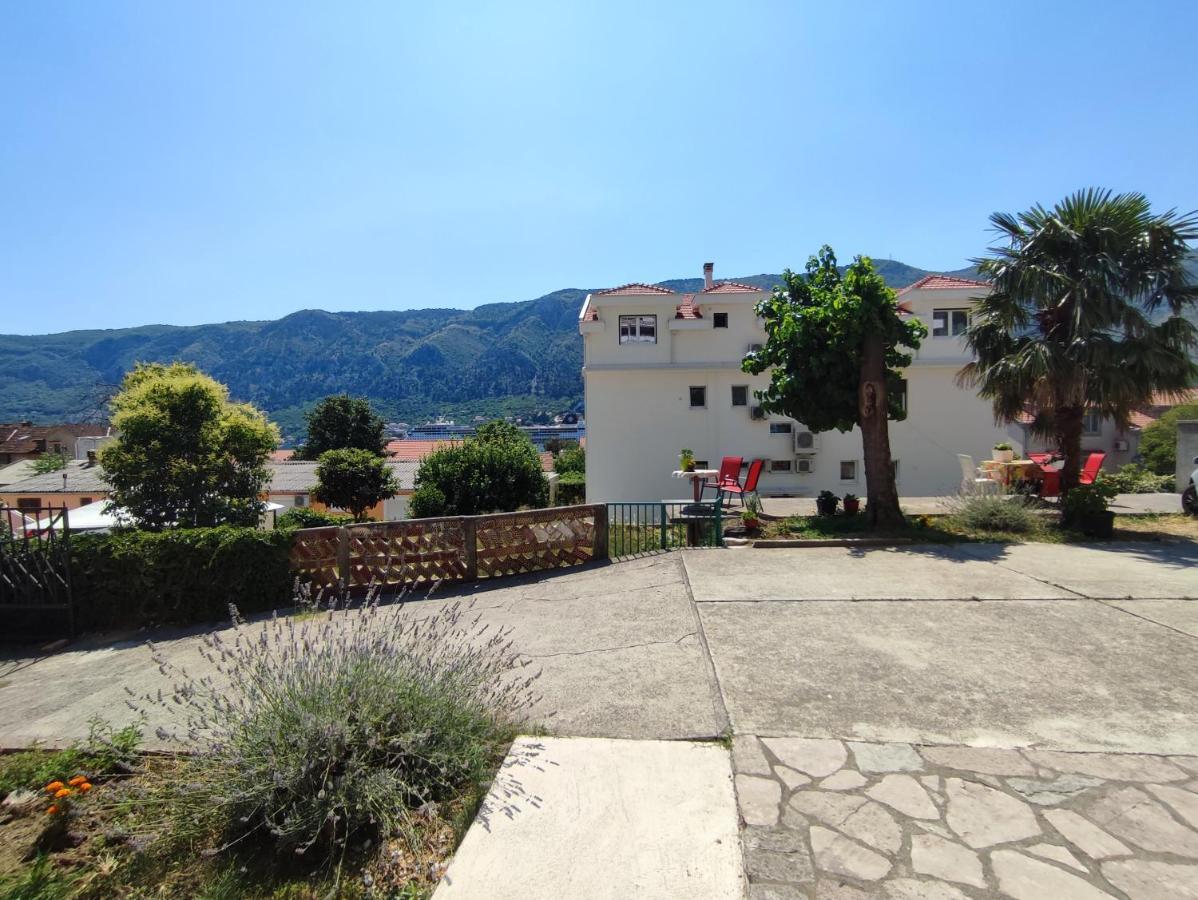 Apartments Zeljka-Dobrota Κότορ Εξωτερικό φωτογραφία